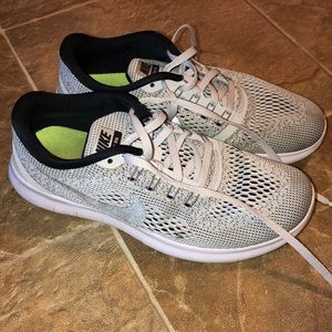 Nike Free Runs size 8.5